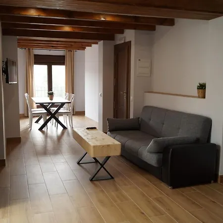 Puente Viejo De Buitrago Casa Encina Appartement Buitrago del Lozoya Buitenkant foto